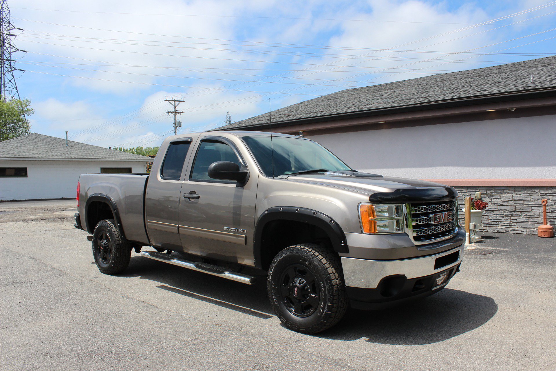 Used 2012 GMC Sierra 2500 SLE w/ Snow Plow Prep Package AWD/4WD image 2