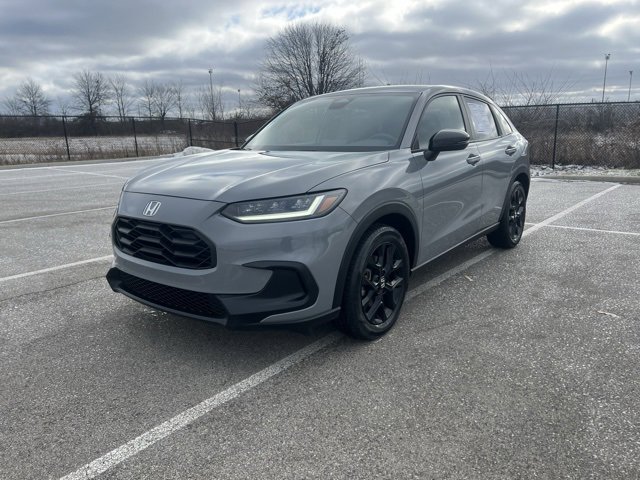 Used 2023 Honda HR-V Sport image 3