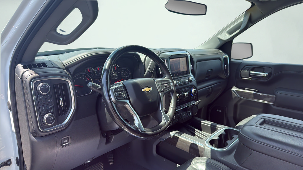 Used 2019 Chevrolet Silverado 1500 LTZ w/ LTZ Premium Package AWD/4WD image 35