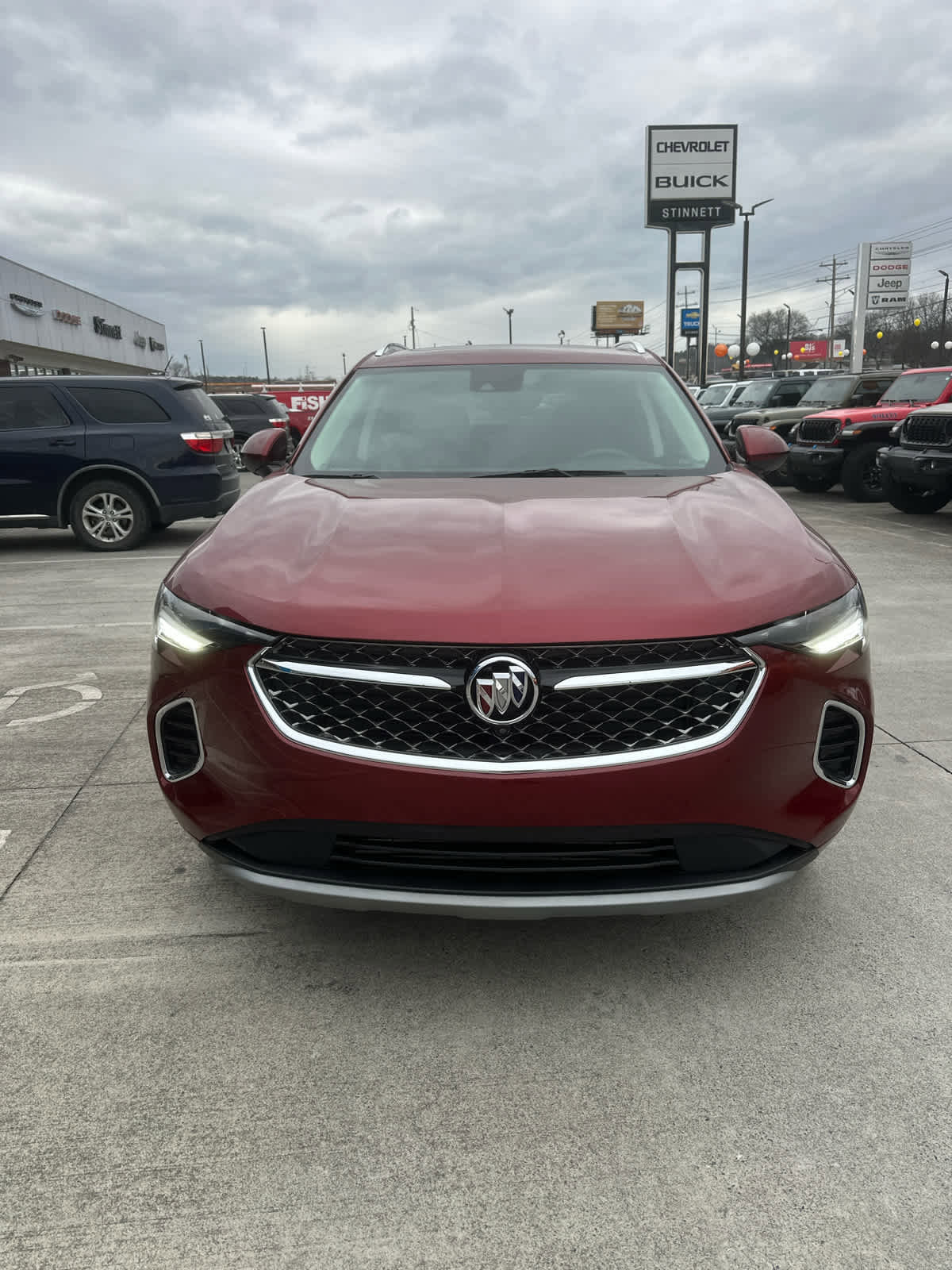 Used 2023 Buick Envision Avenir image 3