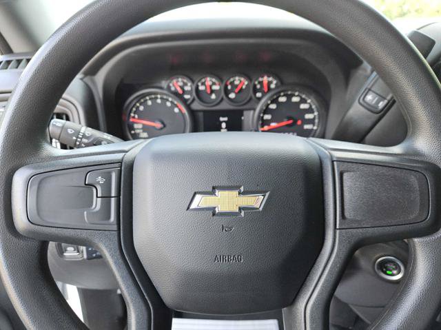 Used 2024 Chevrolet Silverado 1500 W/T w/ Trailering Package AWD/4WD image 19