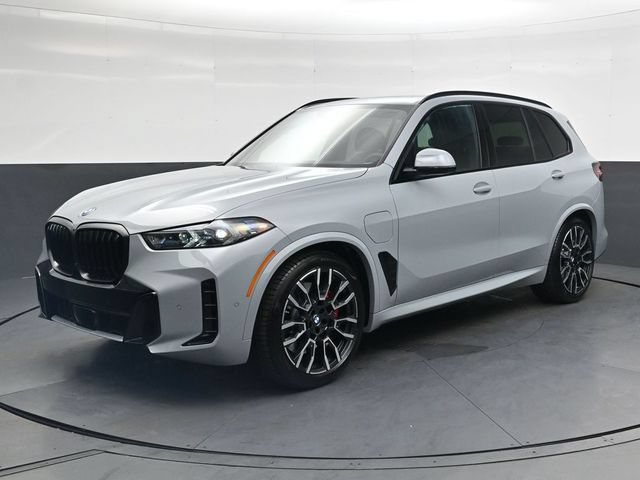 Used 2026 BMW X5 xDrive50e w/ Executive Package AWD/4WD image 10
