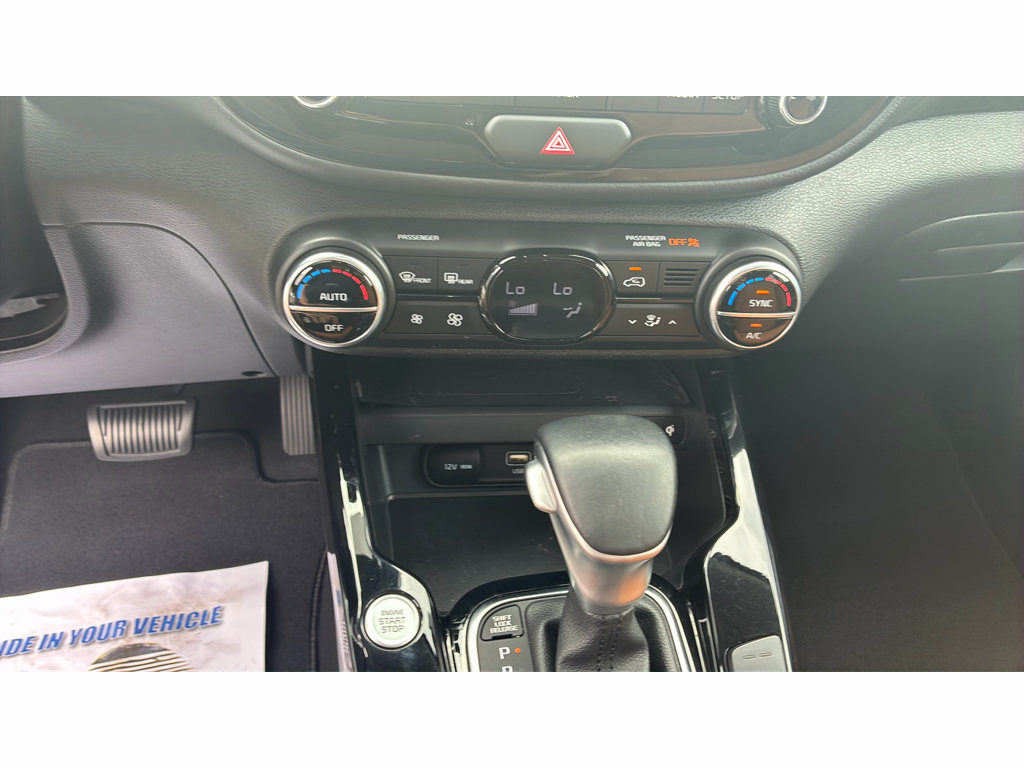 Used 2024 Kia Soul EX w/ Option Group 015 FWD image 17