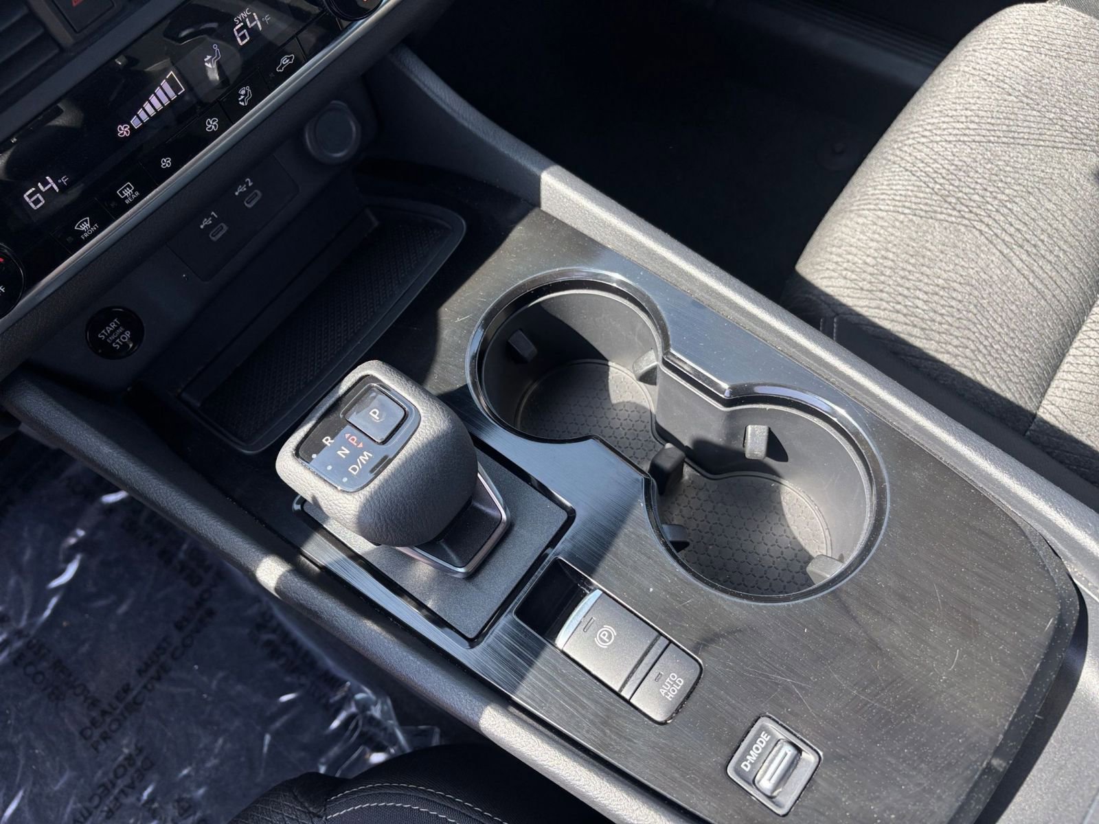 Used 2025 Nissan Rogue SV FWD image 48