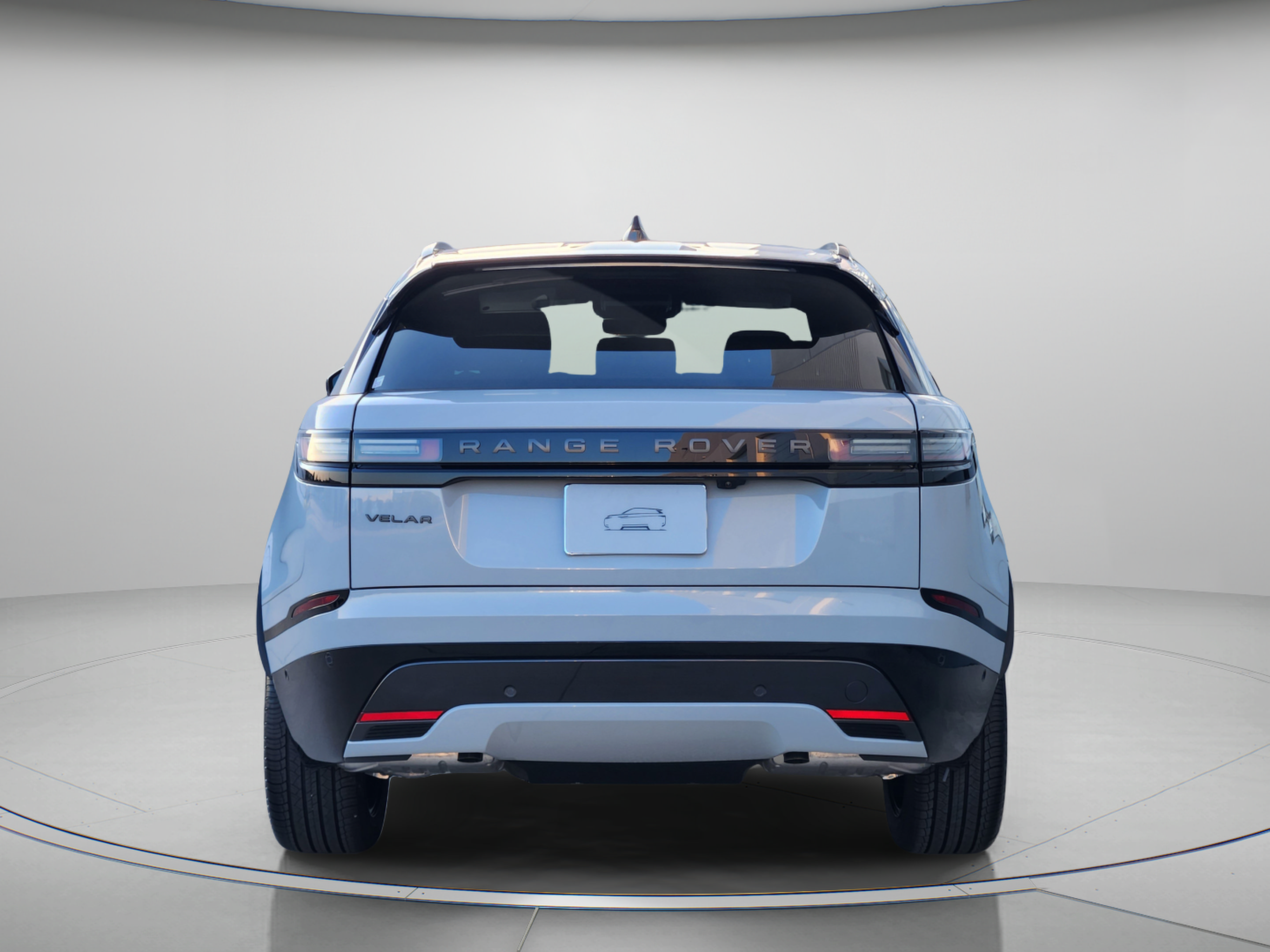 New 2026 Land Rover Range Rover Velar Belgravia AWD/4WD image 4