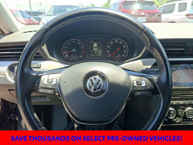 Used 2020 Volkswagen Passat 2.0T SE FWD image 22