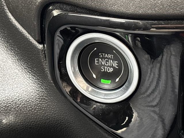 Used 2023 Chevrolet Silverado 1500 LTZ image 17