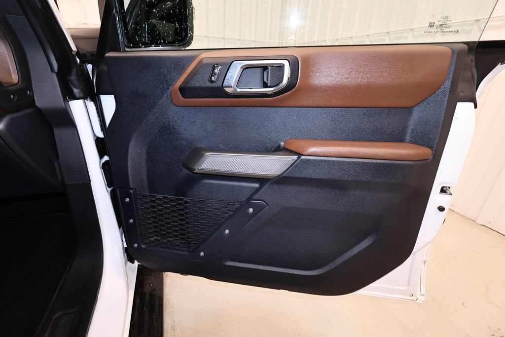 Certified 2023 Ford Bronco Outer Banks AWD/4WD image 17