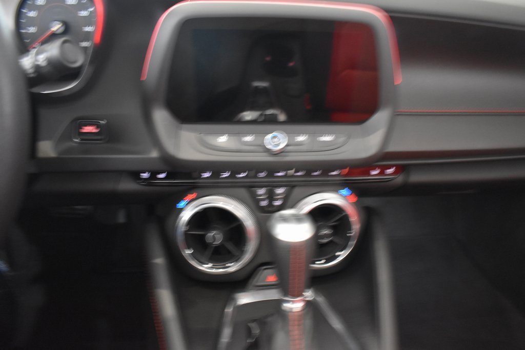 Used 2019 Chevrolet Camaro LT image 11