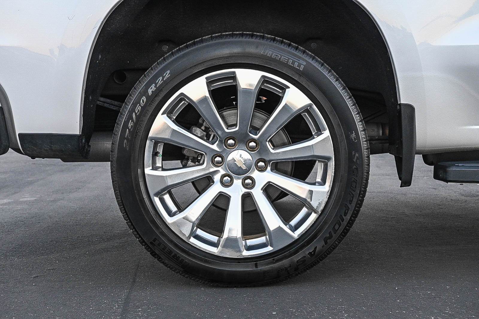 Used 2019 Chevrolet Silverado 1500 High Country image 11