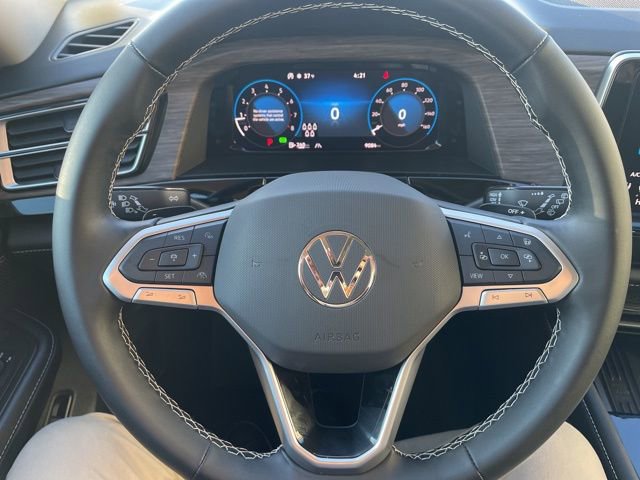 Certified 2025 Volkswagen Atlas SEL image 16