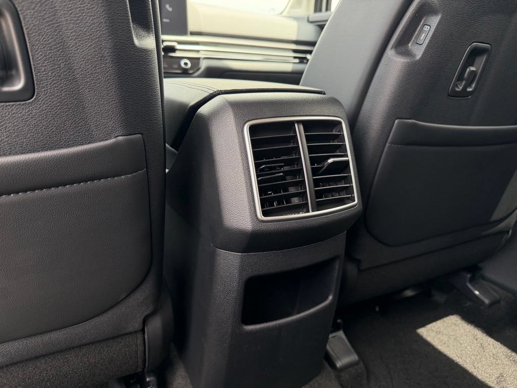 New 2026 Kia Sportage SX FWD image 33