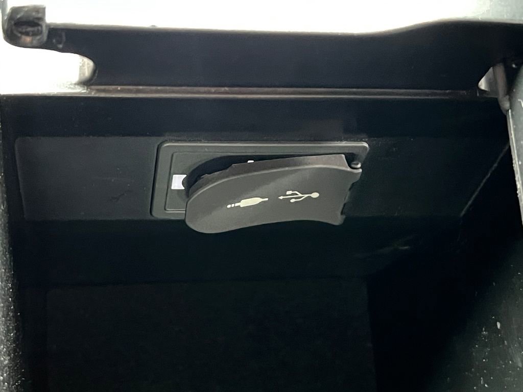 Used 2019 Lexus UX 250h image 22