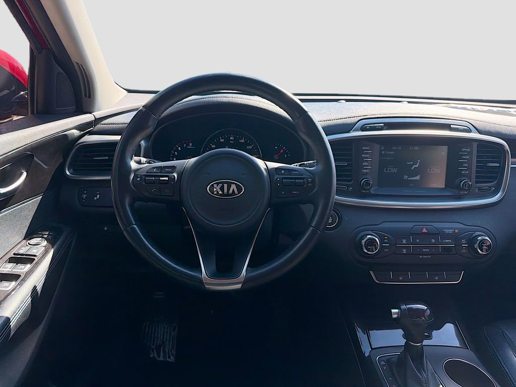 Used 2018 Kia Sorento EX image 24