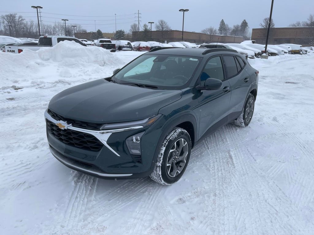 New 2026 Chevrolet Trax LT w/ LT Convenience Package image 3