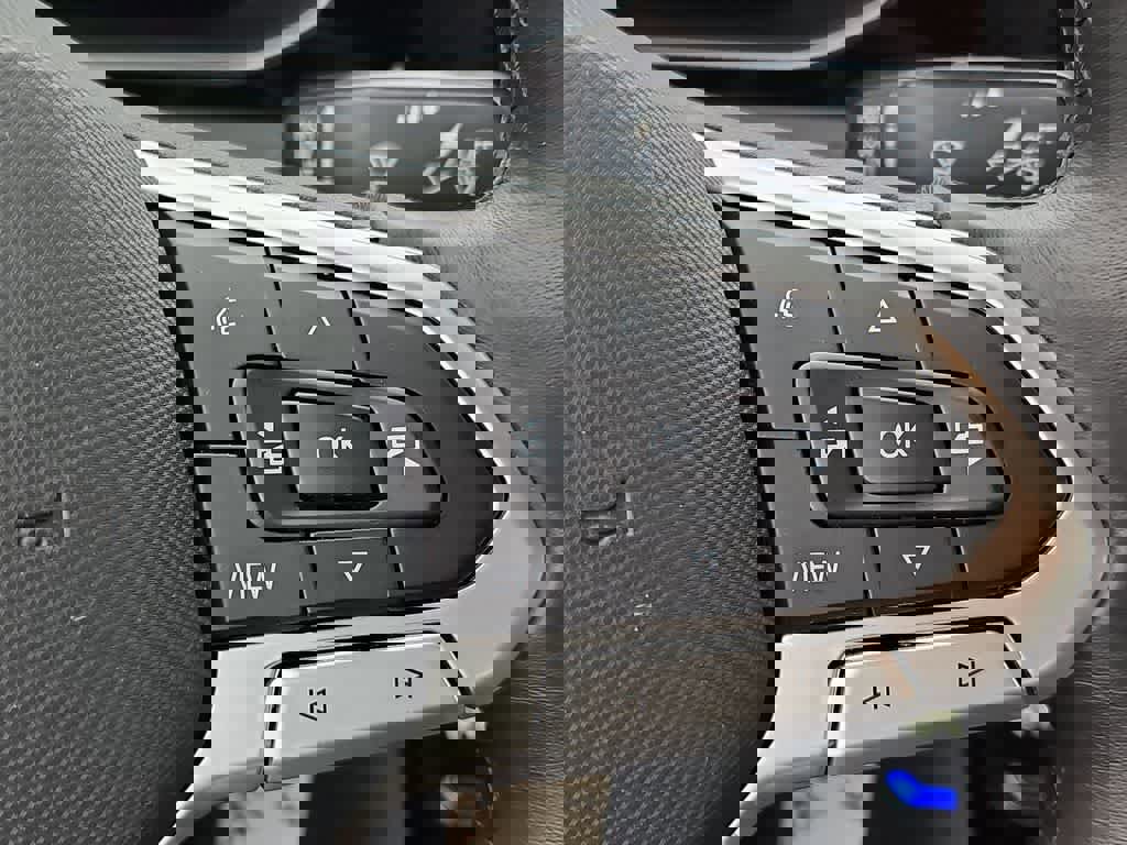 Used 2025 Volkswagen Jetta S image 25