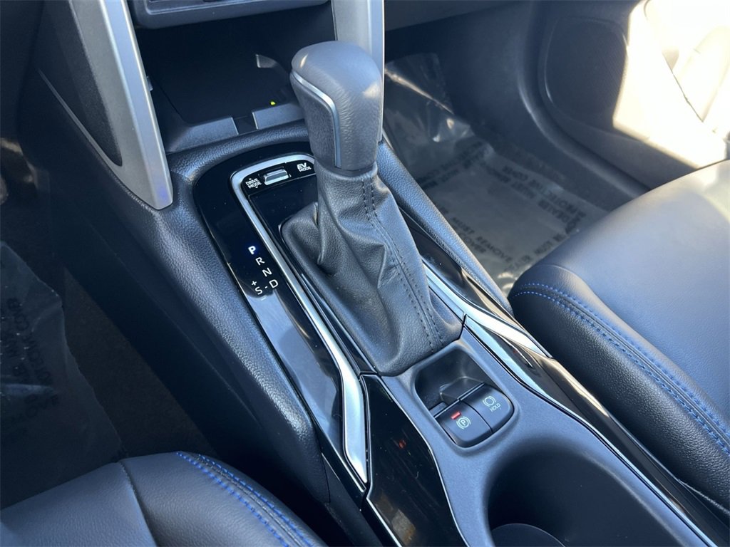 Used 2024 Toyota Corolla Cross XSE image 21