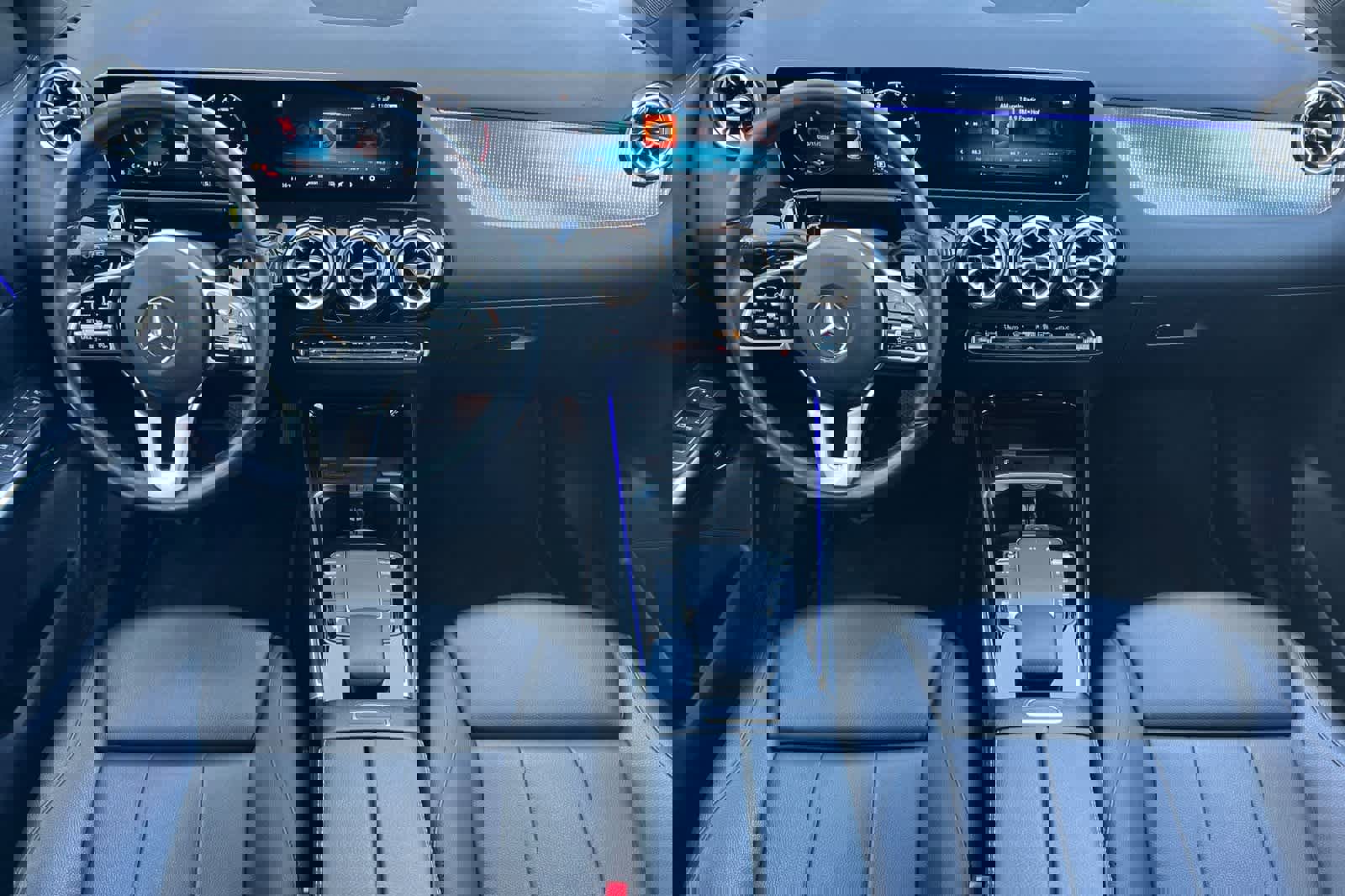 Used 2021 Mercedes-Benz GLA 250 4MATIC image 4