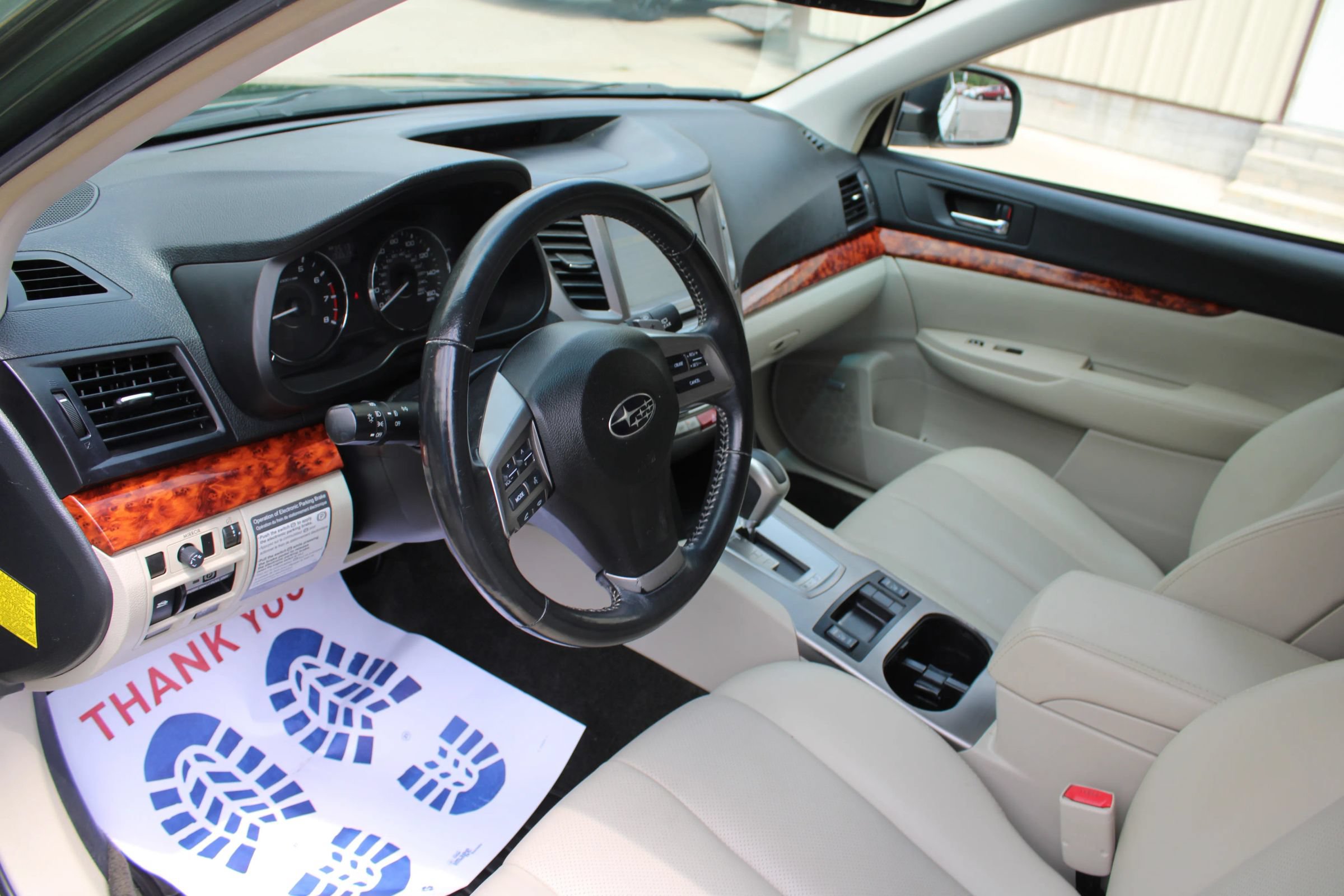Used 2012 Subaru Outback 3.6R Limited AWD/4WD image 14