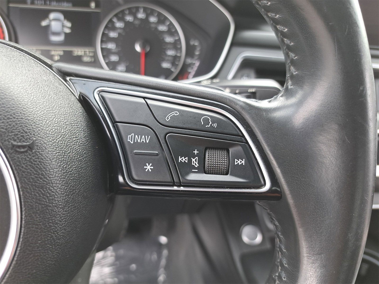 Used 2017 Audi A4 2.0T Ultra Premium image 18