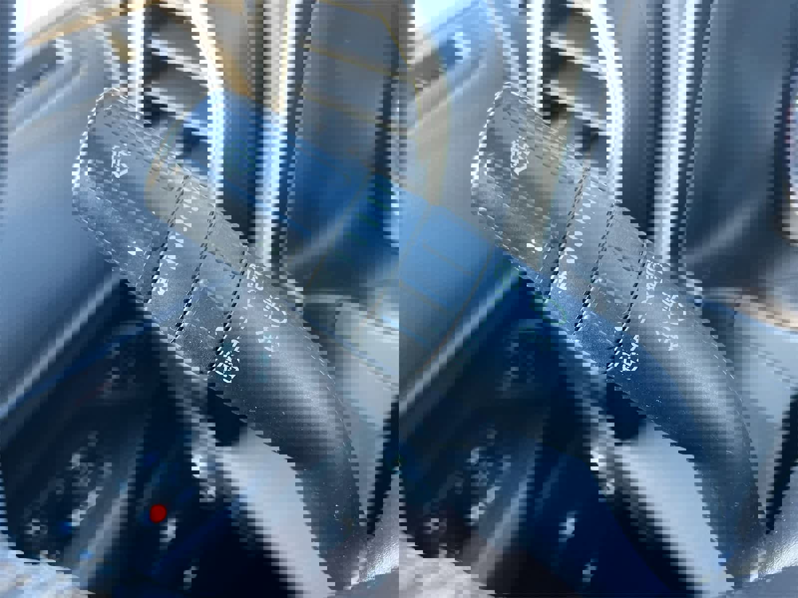 Used 2018 Ford Expedition Limited image 25