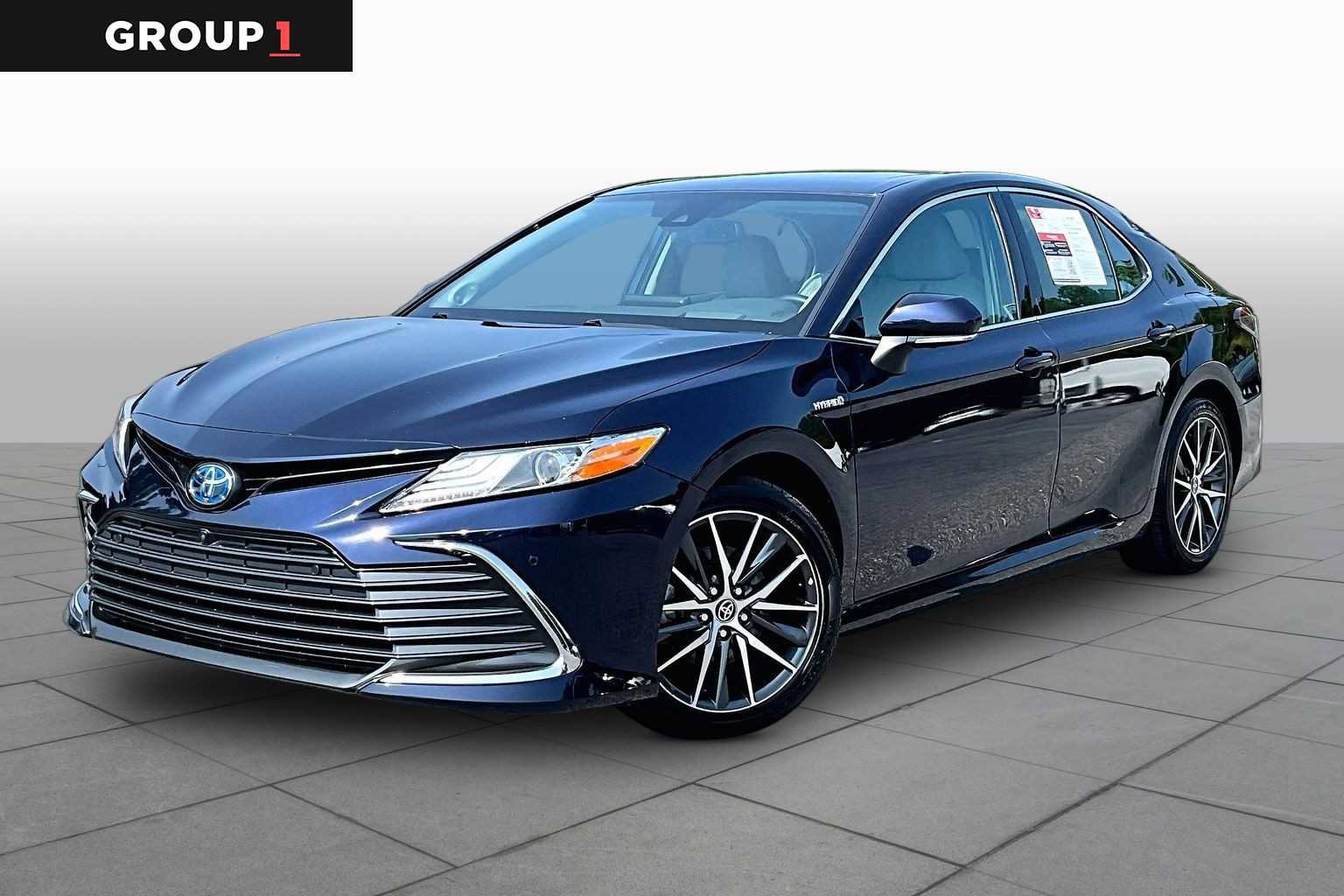 Used 2021 Toyota Camry XLE w/ Navigation Upgrade Package