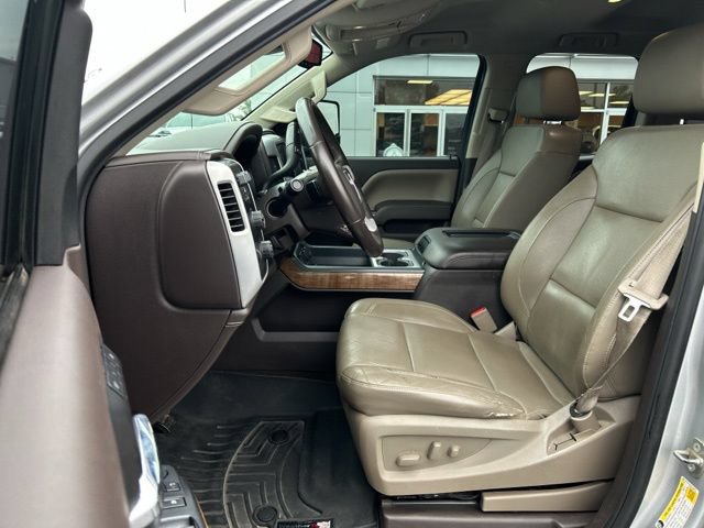 Used 2016 GMC Sierra 2500 SLT w/ Driver Alert Package AWD/4WD image 31