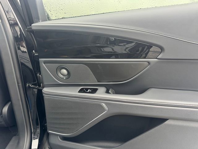 New 2026 Lincoln Nautilus Reserve w/ Jet Appearance Package AWD/4WD image 13