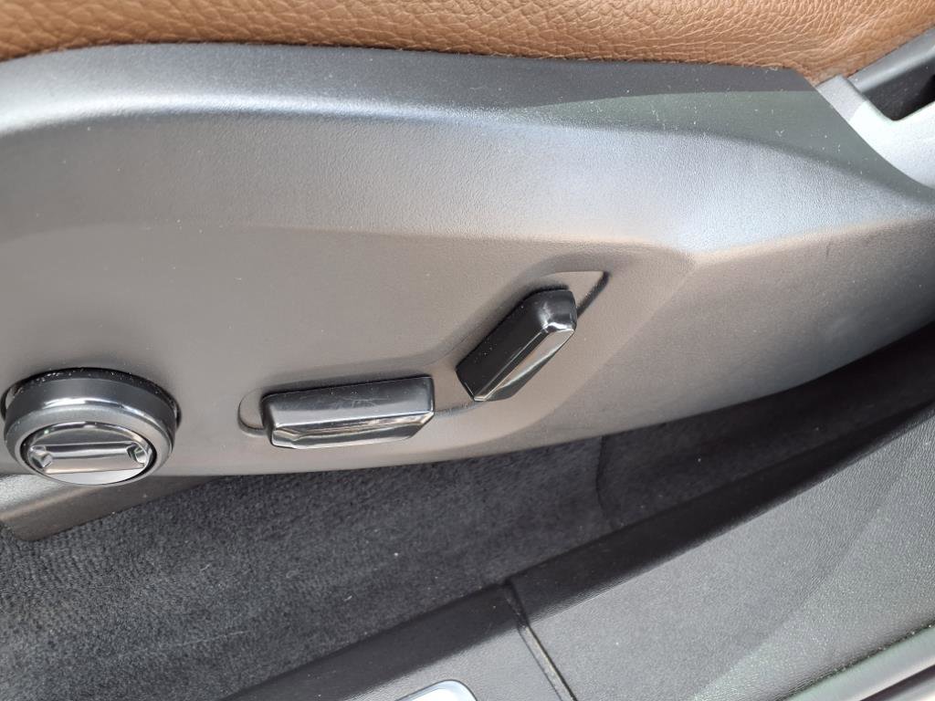 Certified 2023 Volvo XC90 T8 Plus w/ Protection Package Premier image 17