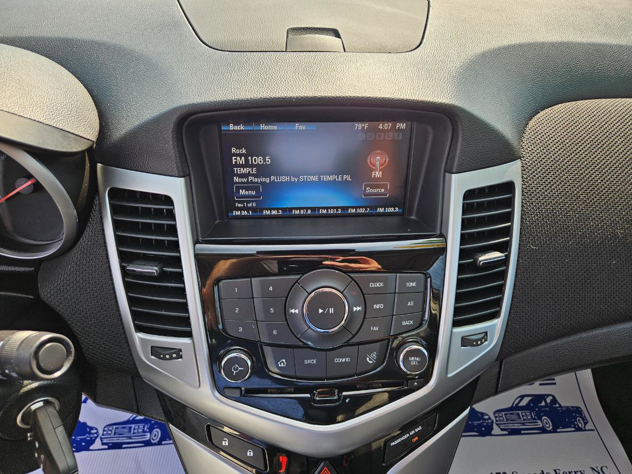 Used 2013 Chevrolet Cruze LT FWD image 18