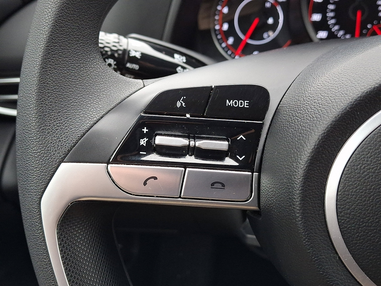 Certified 2023 Hyundai Elantra SEL w/ Preferred Accessory Package image 20