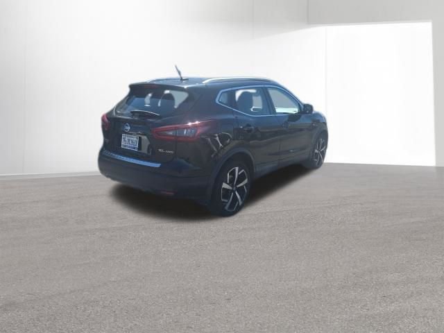 Used 2020 Nissan Rogue Sport SL w/ Premium Package image 5