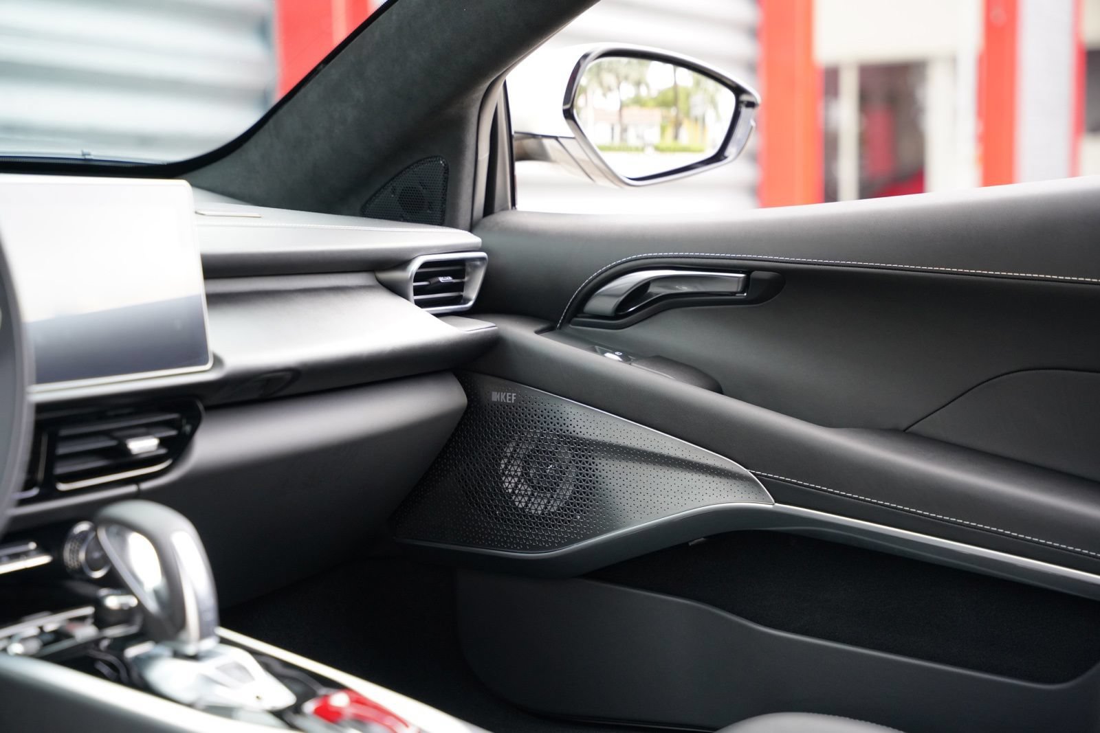 Used 2025 Lotus Emira RWD image 26