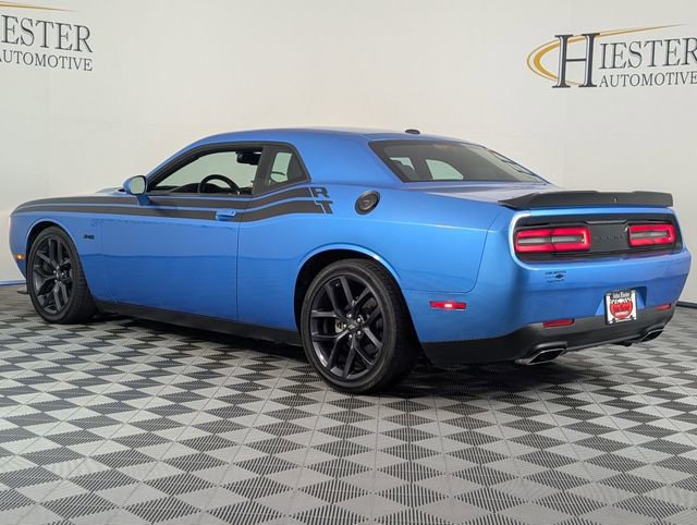 Used 2023 Dodge Challenger R/T w/ Blacktop Package image 5