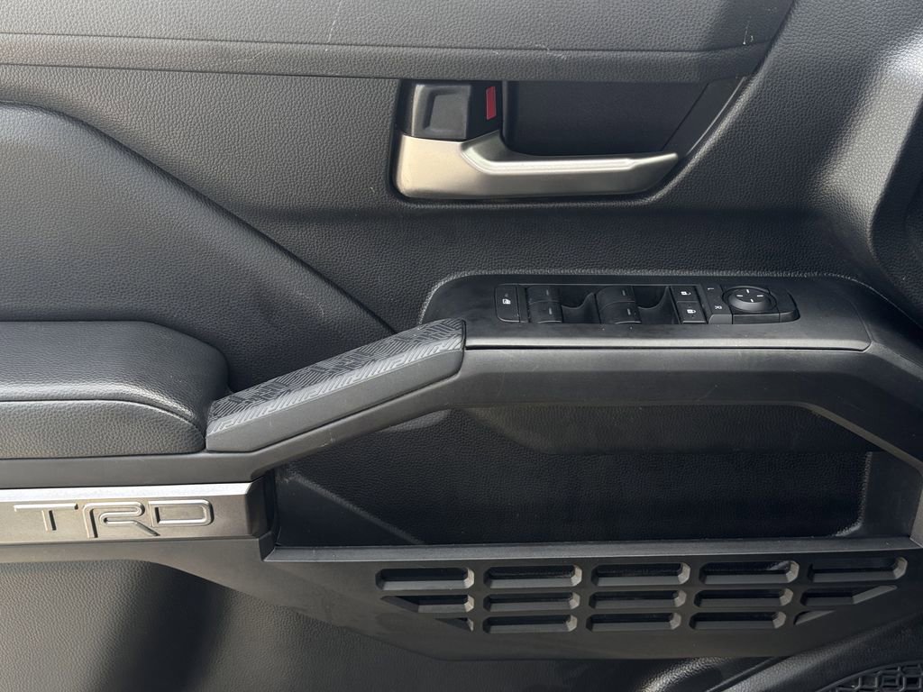 Used 2024 Toyota Tacoma TRD Off-Road image 25