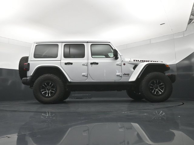 Used 2024 Jeep Wrangler Unlimited Rubicon AWD/4WD image 21