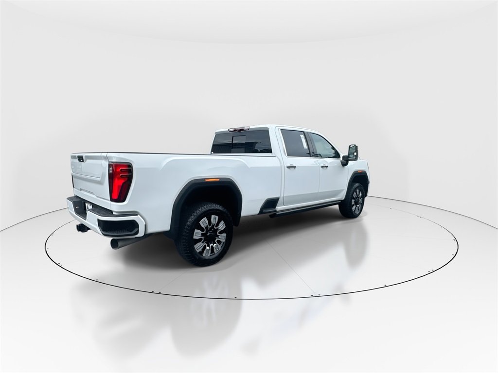 Used 2024 GMC Sierra 3500 Denali w/ Denali Reserve Package image 8