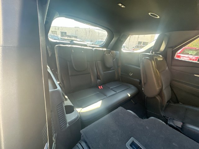 Used 2025 Ford Explorer ST AWD/4WD image 38