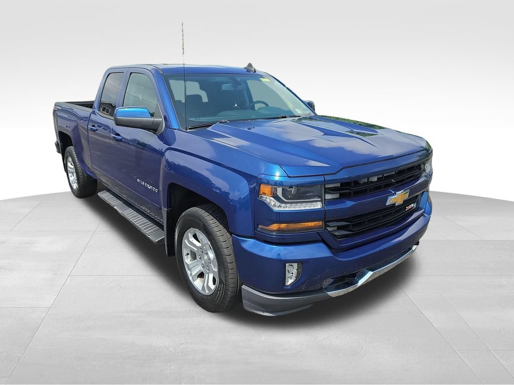 Used 2016 Chevrolet Silverado 1500 LT w/ All Star Edition AWD/4WD image 2