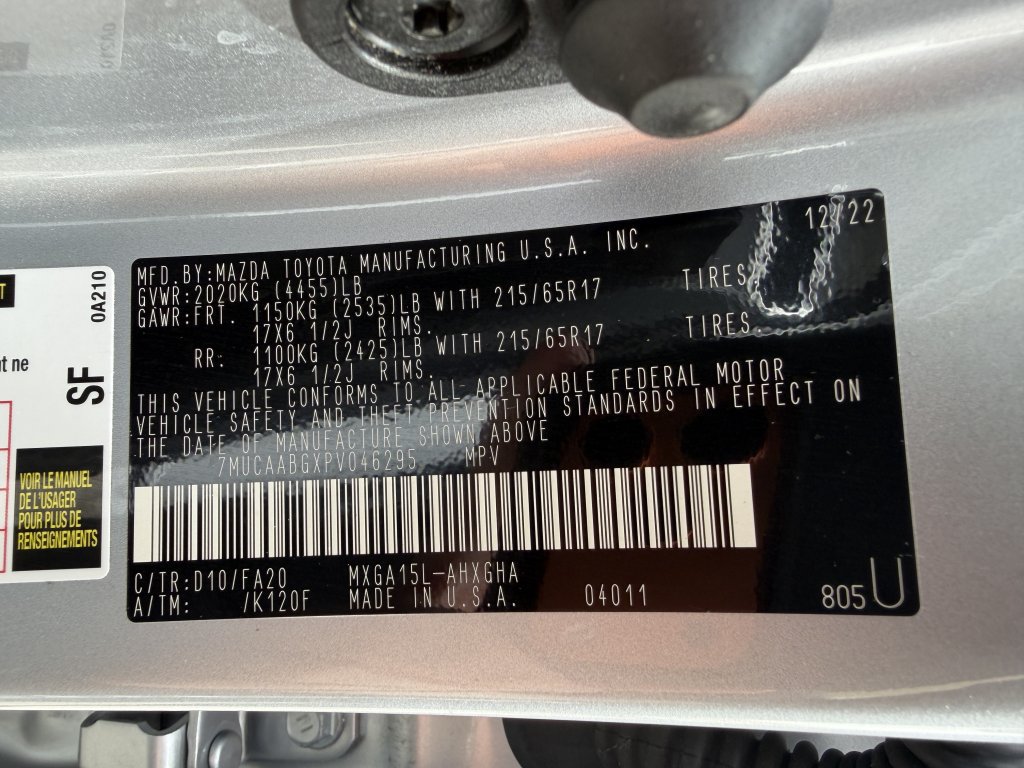 Used 2023 Toyota Corolla Cross LE AWD/4WD image 41