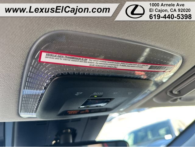 Used 2024 Toyota Prius Prime FWD image 38
