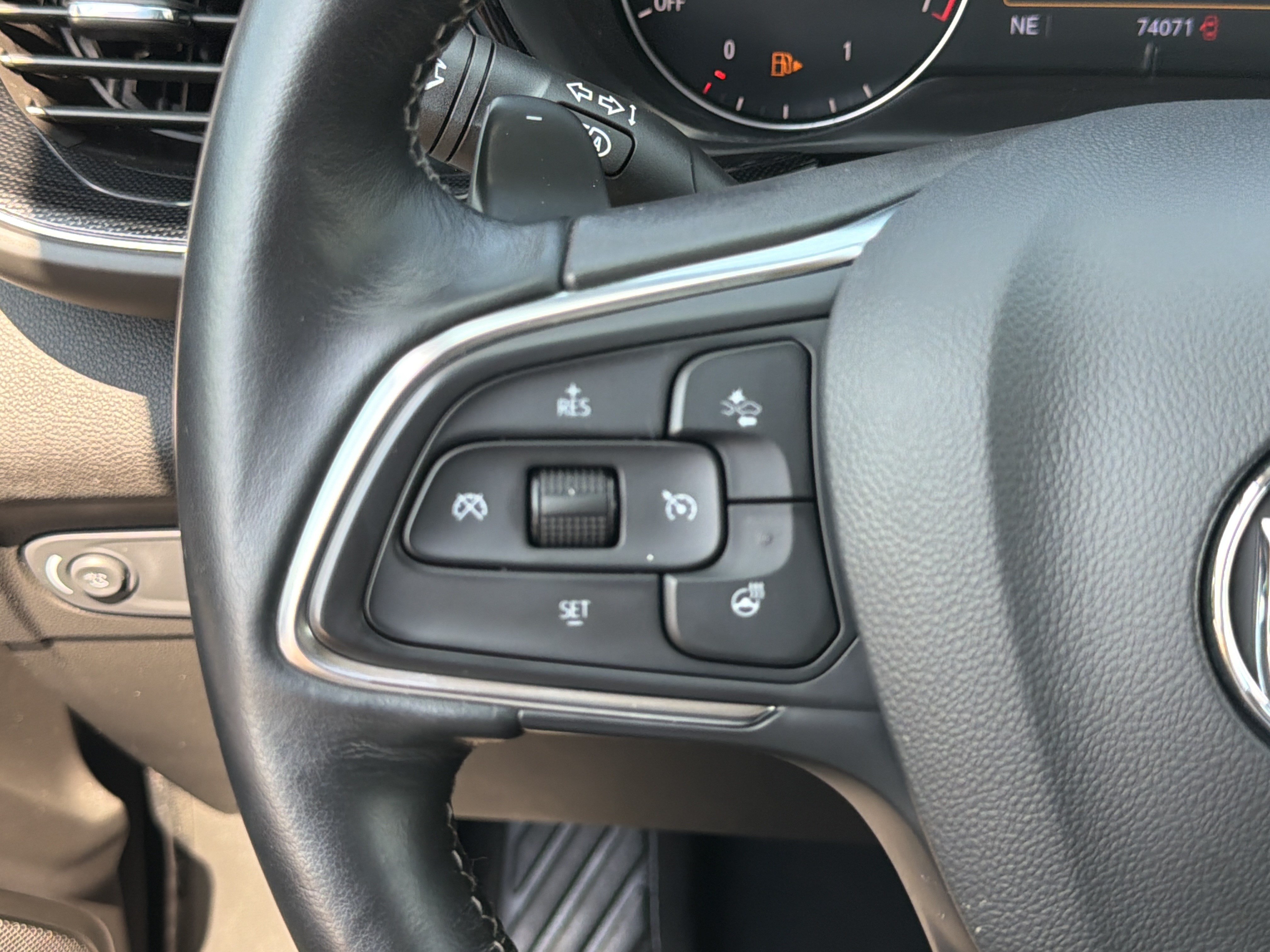 Used 2021 Buick Envision Preferred FWD image 30