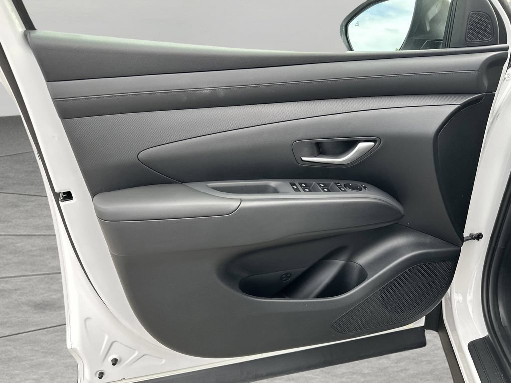 New 2026 Hyundai Tucson SEL FWD image 14