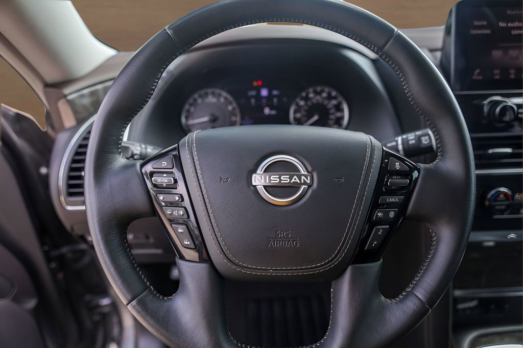 Used 2021 Nissan Armada Platinum w/ Captain's Chairs Package RWD image 12
