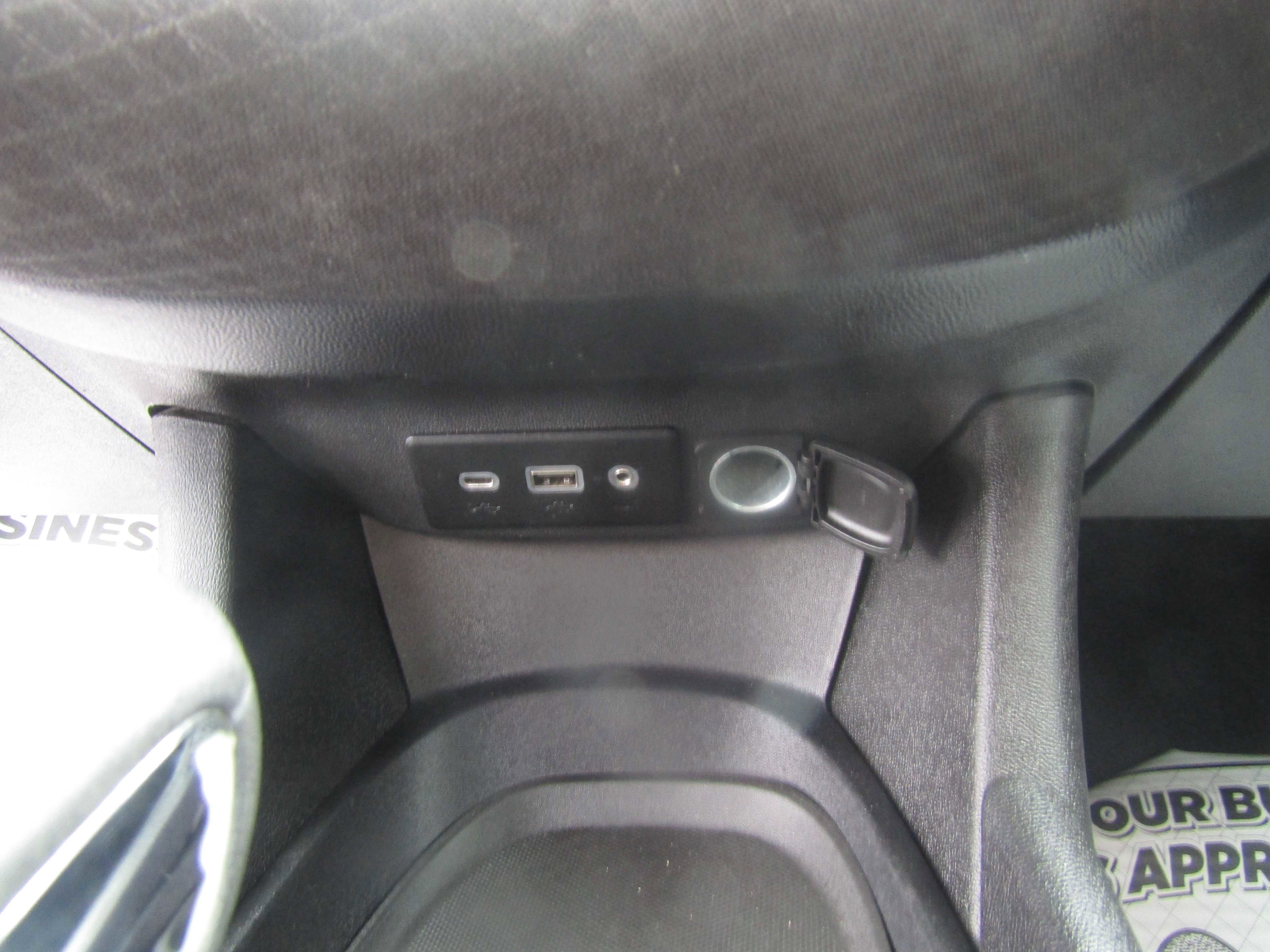 Used 2023 Chevrolet Malibu LS image 14