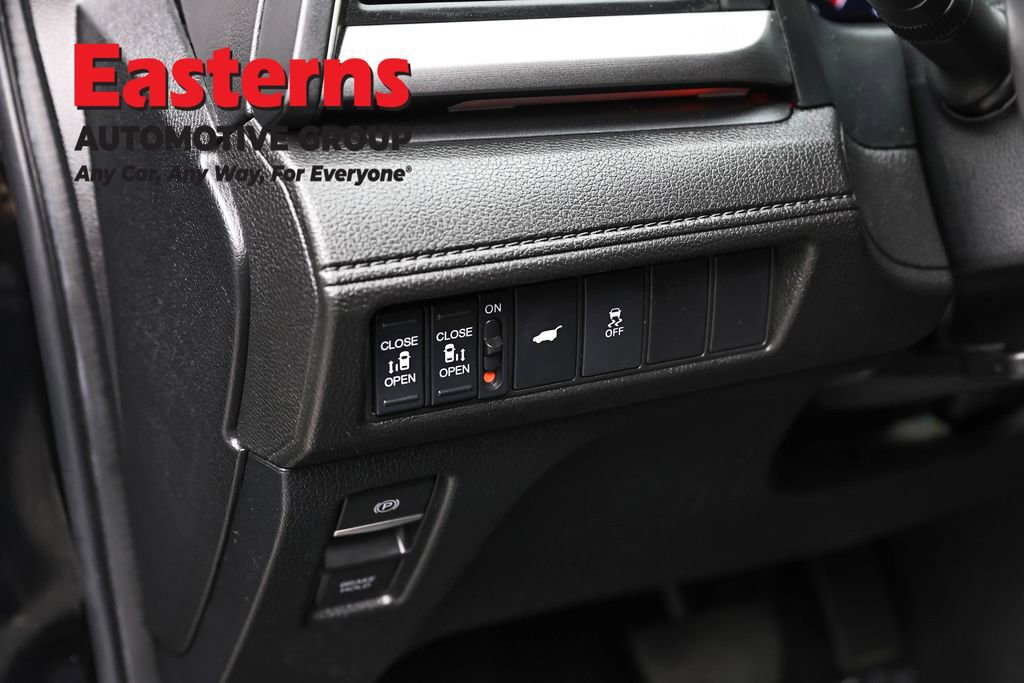 Used 2025 Honda Odyssey Sport-L image 21