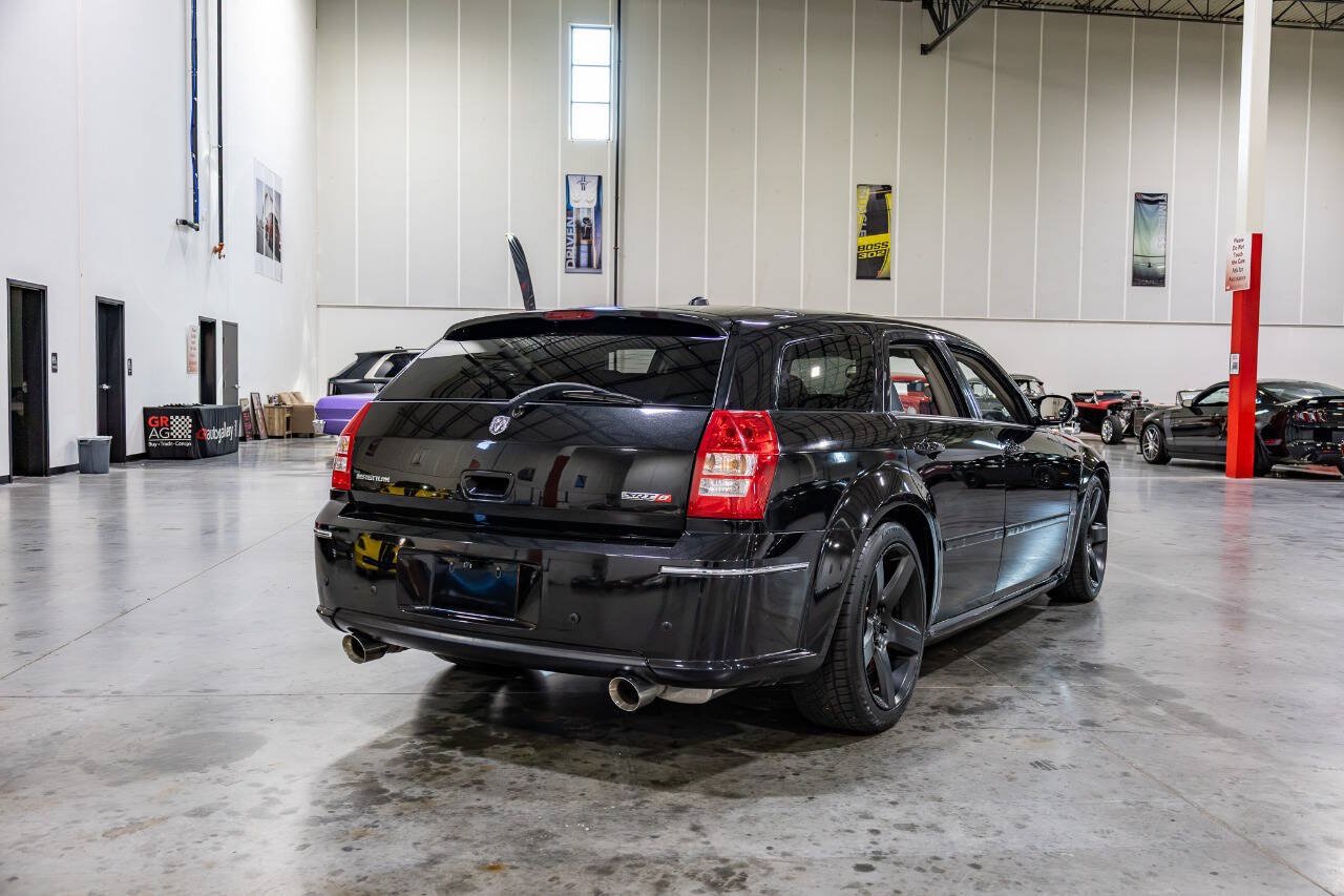 Used 2006 Dodge Magnum SRT8 w/ SRT Option Group III RWD image 6