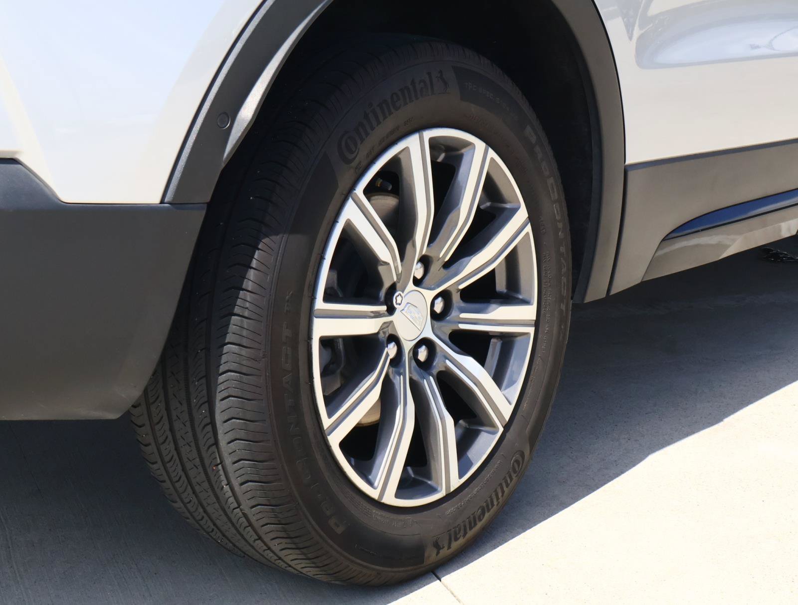 Used 2022 Cadillac XT4 Sport FWD image 12