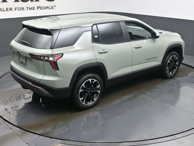 New 2026 Chevrolet Equinox LT w/ Convenience Package II image 18