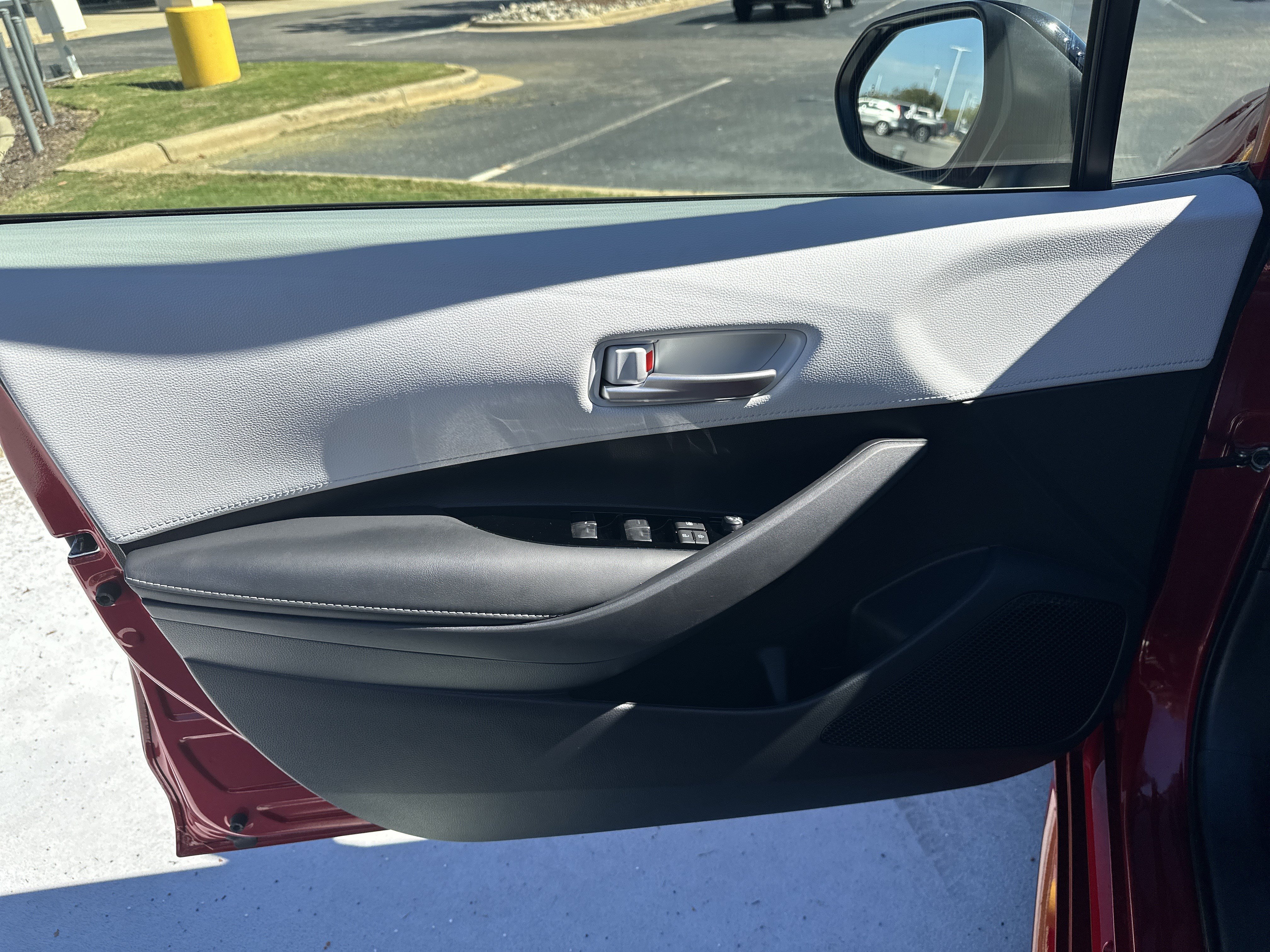 Certified 2026 Toyota Corolla SE FWD image 14